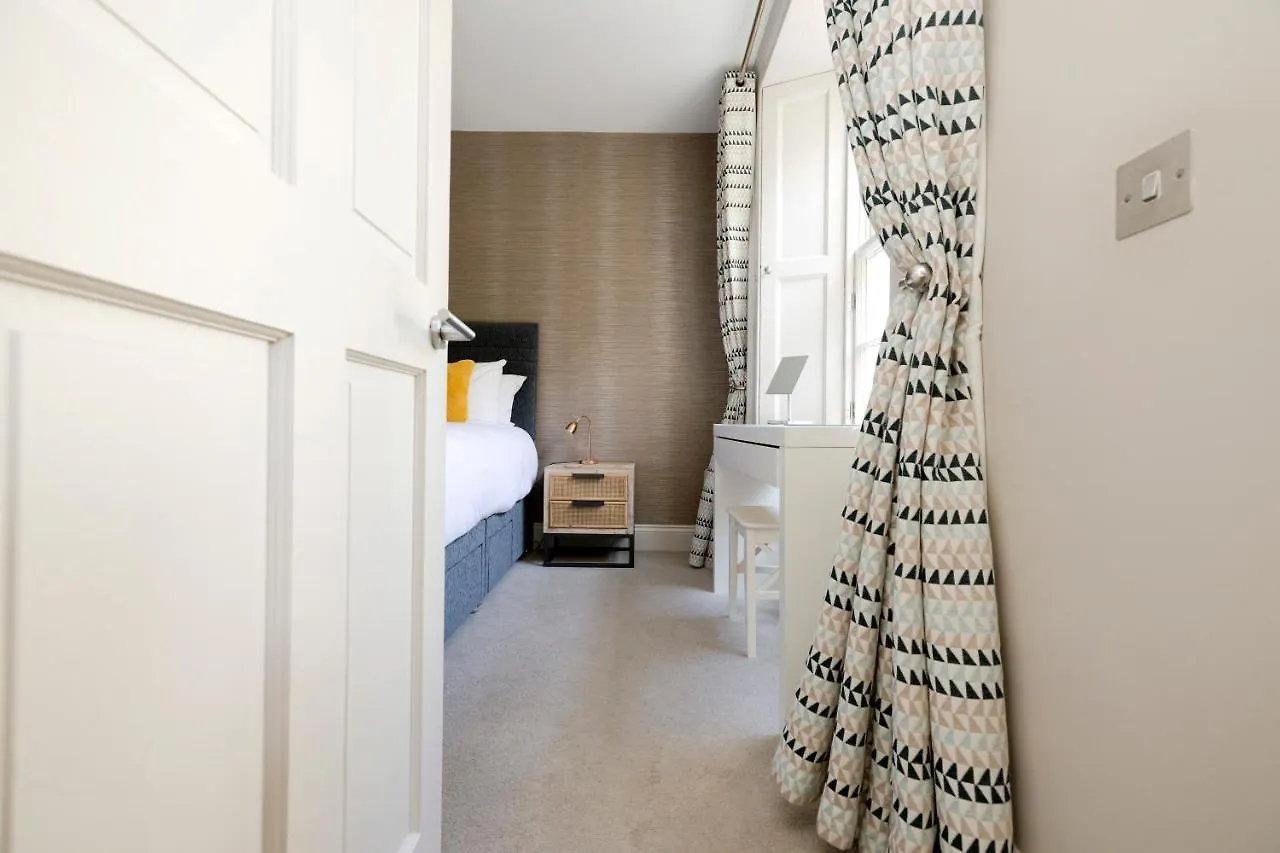 Joivy Splendid Flat Near Edinburgh Castleアパートメント